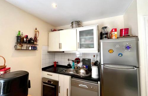 Quartier du Vieux-Pont - Sainte-Genevieve Apartment | Charmant T2 entièrement équipé avec terrasse
