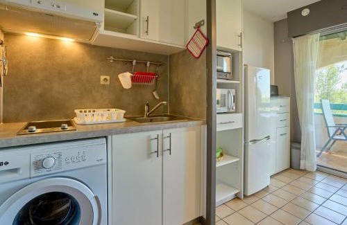 Barbotan-les-Thermes Apartment | Charmant T2 avec balcon sud et wifi à Barbotan - FR-1-841-74