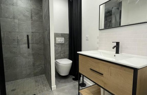 Argeles Gazost Apartment | Charmant T2, parking privé