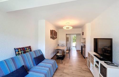 Les Lecques Apartment | Charmant T2 refait à neuf avec jardin et parking à St Cyr sur Mer, proche plage - FR-1-770-48