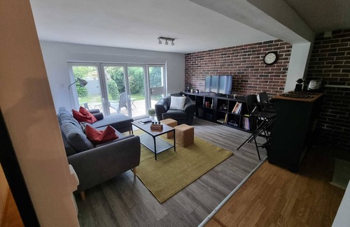 Neuilly-sur-Marne Apartment | Charmant T3 en Bord de Marne