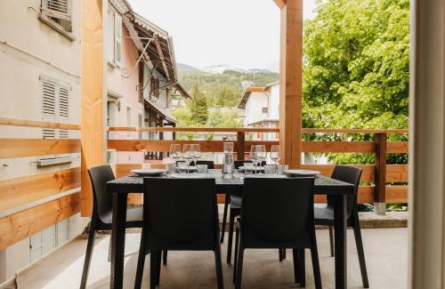 Embrun Apartment | Charmant T3 en Centre Ville #1
