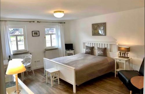 Stadt Wehlen Apartment | Charmante Ferienwohnung 1 im Schmöllerhäuschen