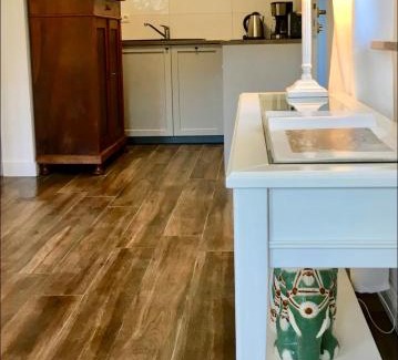 Stadt Wehlen Apartment | Charmante Ferienwohnung 1 im Schmöllerhäuschen