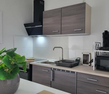 Barmen Apartment | Charmante & Gemütliche Wohnung inkl Kaffee und Tee
