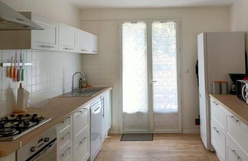 Fleury Villa | Charmante Maison à 200 mètres de la Plage, Saint-Pierre-La-Mer 10INAV5