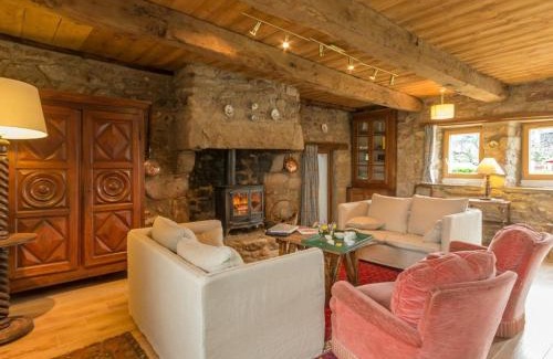 Guerande House | Charmante maison de paludier à Guérande, proche mer, jardin, tyrolienne, WIFI, Canal+, équipements bébé - FR-1-306-1102