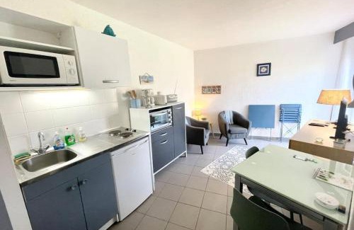 Guidel-Plages Apartment | Charmante maisonnette Bord de mer Terrasse