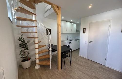Rhein-Erft-Kreis District Apartment | Charmantes 2-Etagen Häuschen- Köln-Phantasialand