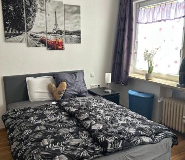 Sesslach Apartment | Charmantes Feriennest vor Seßlachs Stadtmauer im lebendigen Familienhaus