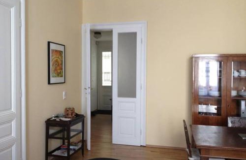 Wahring Apartment | Charmantes Wiener Jugendstilhaus kostenloses WLAN