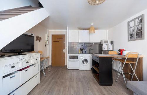 Villefranche-sur-Saone Apartment | Charme et Tranquillité - Duplex Vintage avec Confort Moderne