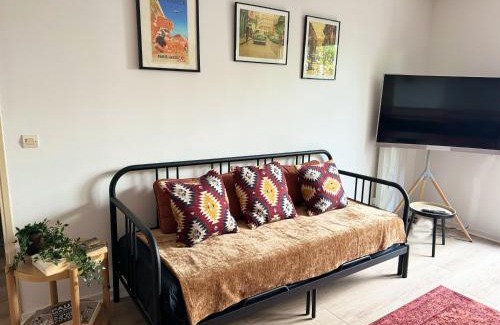 Saint-Denis Apartment | Charme et Passion By UTA HOUSE