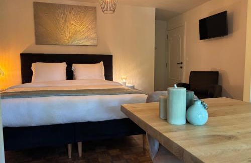 Hoeselt Hotel | Charme logies Kampernoelie