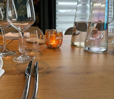 Hoeselt Hotel | Charme logies Kampernoelie