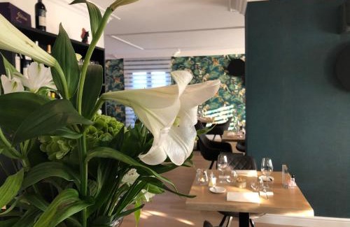Hoeselt Hotel | Charme logies Kampernoelie