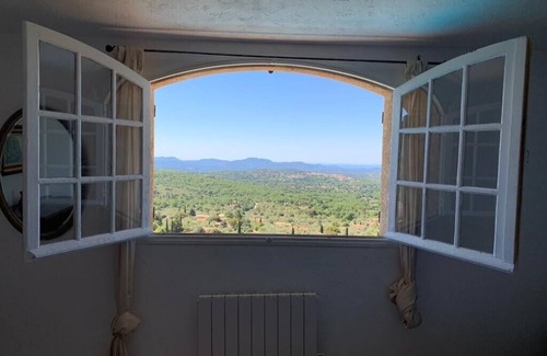 Saint-Cezaire-sur-Siagne Villa | Charming and spacious villa with pool and breathtaking views