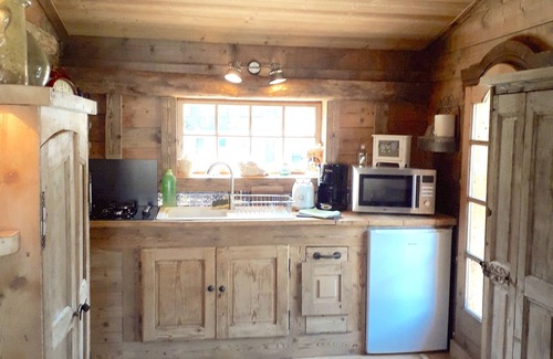 Saint-Gervais-les-Bains Ski Chalet | Charming little chalet/Savoyard Mazot