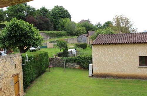 Saint-Marcel-du-Perigord Cottage | Charming Cottage in Quiet Village, Near Lalinde - Garden, Baby Equipment, Pet-Friendly