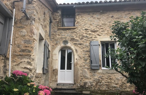 Villefranche-de-Rouergue House | Charming character house with large garden and swimming pool. Maximum 9 people