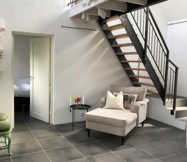 Simrishamn House | Charmigt havsnära boende på Österlen