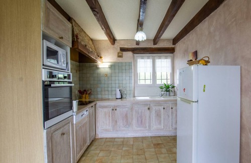 Saint-Vincent-le-Paluel Cottage | Charming Cottage Near Sarlat with Garden and Modern Amenities