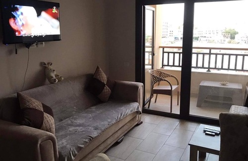Sakkala Apartment | Charming 1-bed Apartment in Hurghada Aldau Heights