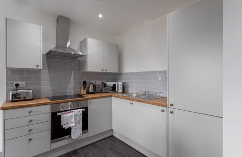 Leeds Apartment | Charming 1 Bed Apartment in Leeds
