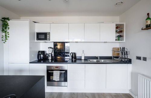 Brent Apartment | Charming 1-bed Apartment in London