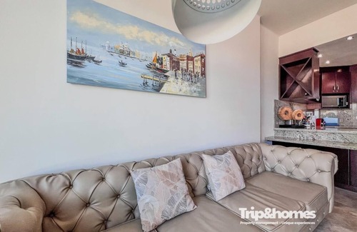 El Centenario Condo | Charming 1-bedroom Studio condo in nice El Centenario with WiFi, AC great view.