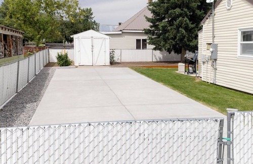 St. Anthony House | Charming 1-bedroom house with AC, WiFi in tranquil Saint Anthony, ID