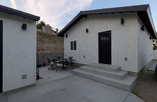 Santa Clarita House | Charming 1-bedroom house in Santa Clarita