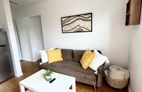 Mount Helix Apartment | Charming 1 bedroom 1 bathroom unit