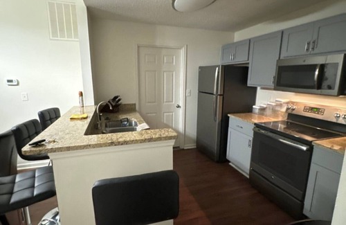 Tuscaloosa Apartment | Charming 1-bedroom apartment with AC, garage, and WiFi in lovely Tuscaloosa