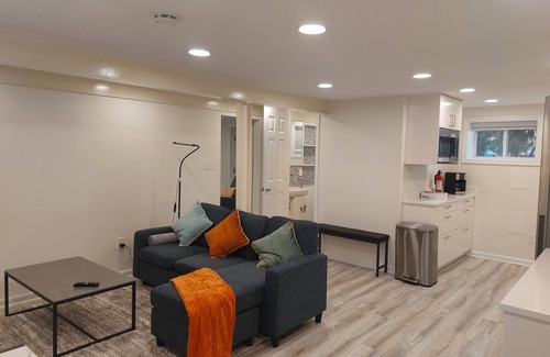 North Michigan Park Apartment | Charming 1-bedroom apartment in fabulous Washington with WiFi, AC