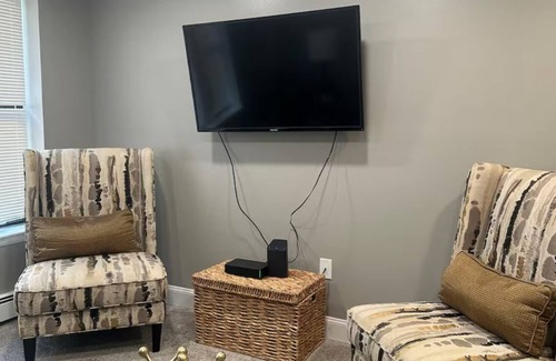 Detroit Condo | Charming 1-bedroom condo with AC and WiFi in superb Detroit