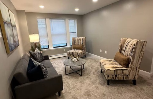 Detroit Condo | Charming 1-bedroom condo with AC and WiFi in superb Detroit