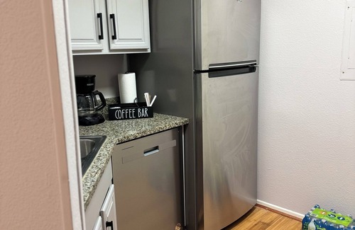 Lower Greenville Condo | Charming 1-bedroom condo with WiFi, AC in brilliant Dallas