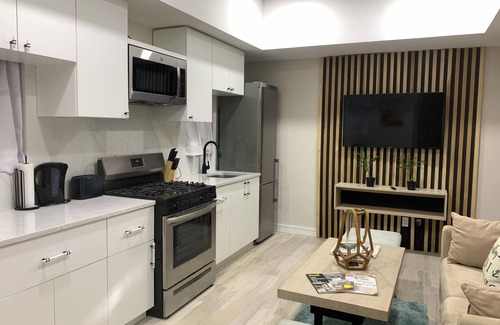 Nassau Cottage | Charming 1-bedroom cottage with AC and WiFi in Nassau