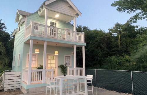 Nassau Cottage | Charming 1-bedroom cottage with AC and WiFi in Nassau
