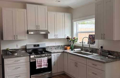 Fullerton House | Charming 1-bedroom house with AC and WiFi in lovely Fullerton