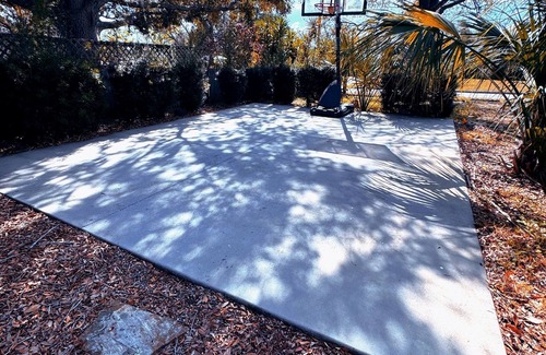Clermont House | Charming 1-bedroom house with AC, WiFi in pleasant Clermont