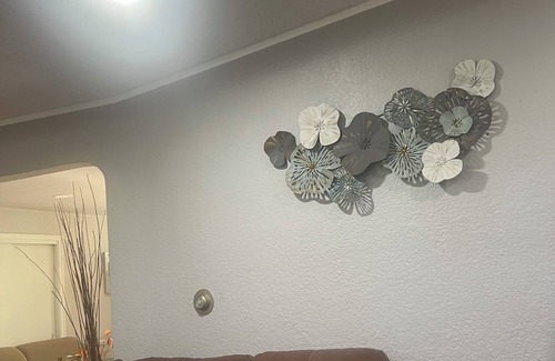 Monta Vista House | Charming 1-bedroom house in wonderful Lakewood with WiFi