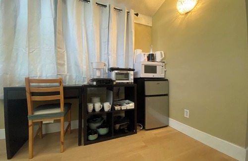 Arcadia House | Charming 1-bedroom house with AC, WiFi in Arcadia