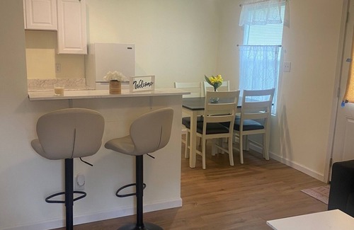 Memphis House | Charming 1-bedroom house with AC, WiFi and sofa bed in enjoyable Memphis