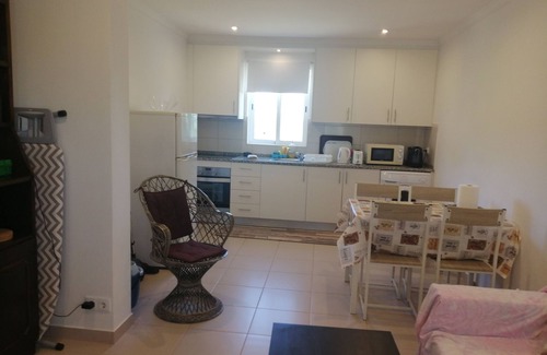 Colmeal House | Charming 1-bedroom house in marvelous Faro with WiFi, AC