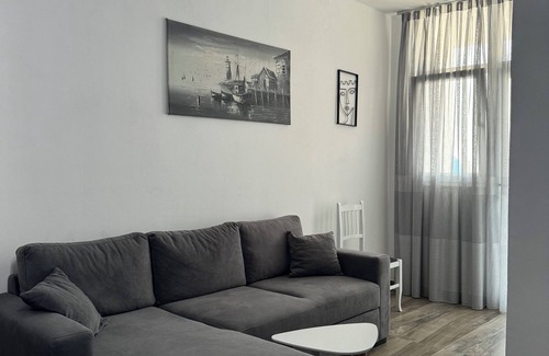 Kamez Apartment | Charming 1-bedroom in Bathore with AC, Wi-Fi, parking, and car rentals.