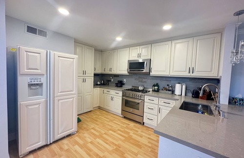 Laguna Hills Apartment | Charming 1-bedroom apartment with WiFi, AC in pleasant Laguna Hills,near highway