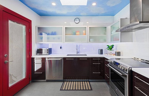 Historic Tennis Club Condo | Charming 1-bedroom condo in enchanting Palm Springs Historic Tennis Club