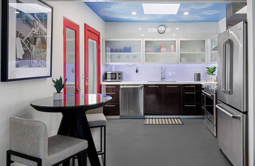 Historic Tennis Club Condo | Charming 1-bedroom condo in enchanting Palm Springs Historic Tennis Club